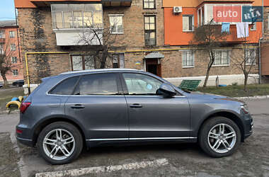 Внедорожник / Кроссовер Audi Q5 2014 в Сосновке