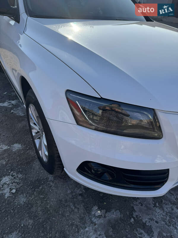 Внедорожник / Кроссовер Audi Q5 2014 в Александрие