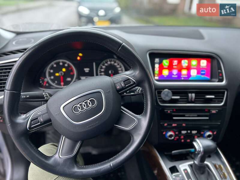 Внедорожник / Кроссовер Audi Q5 2015 в Киеве