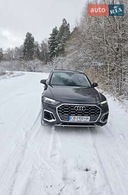 Внедорожник / Кроссовер Audi Q5 2021 в Прилуках