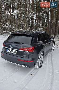 Внедорожник / Кроссовер Audi Q5 2021 в Прилуках