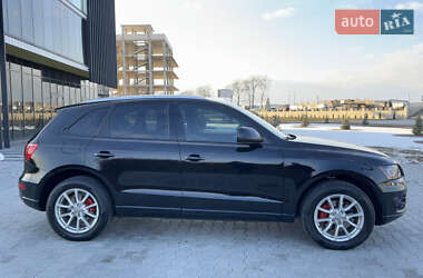 Внедорожник / Кроссовер Audi Q5 2010 в Черновцах