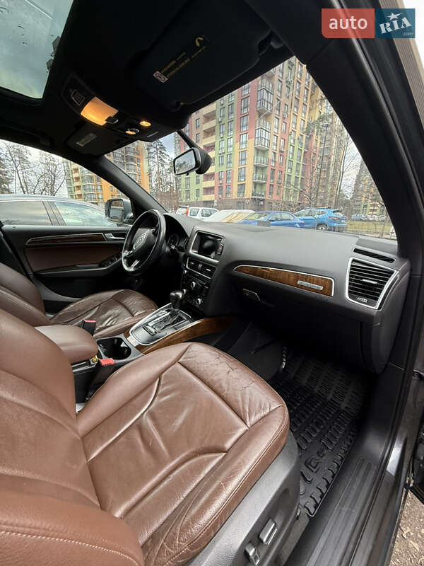 Внедорожник / Кроссовер Audi Q5 2015 в Киеве
