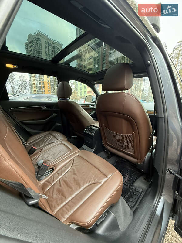 Внедорожник / Кроссовер Audi Q5 2015 в Киеве
