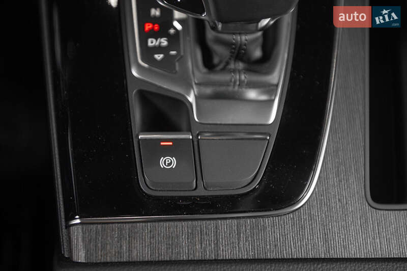 Внедорожник / Кроссовер Audi Q5 2021 в Одессе