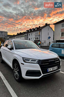 Внедорожник / Кроссовер Audi Q5 2018 в Киеве