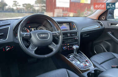 Внедорожник / Кроссовер Audi Q5 2013 в Луцке