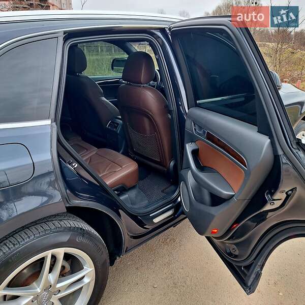 Позашляховик / Кросовер Audi Q5 2015 в Івано-Франківську