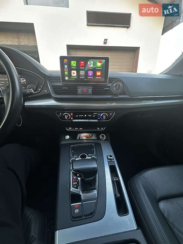 Внедорожник / Кроссовер Audi Q5 2017 в Львове