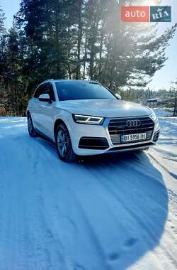 Внедорожник / Кроссовер Audi Q5 2017 в Полтаве