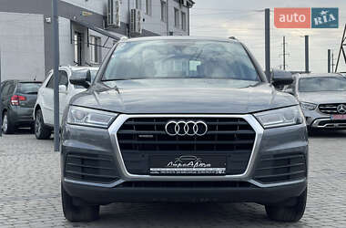 Внедорожник / Кроссовер Audi Q5 2019 в 