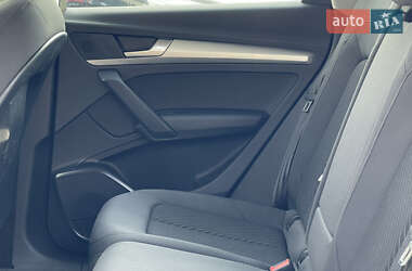 Внедорожник / Кроссовер Audi Q5 2019 в 