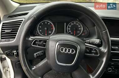 Внедорожник / Кроссовер Audi Q5 2012 в 