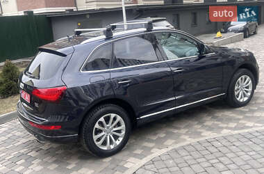Позашляховик / Кросовер Audi Q5 2015 в 