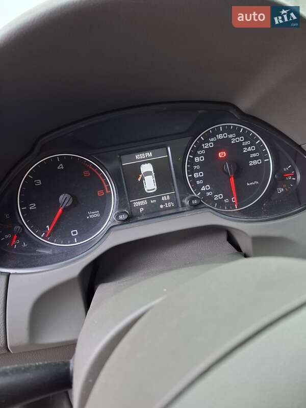 Внедорожник / Кроссовер Audi Q5 2011 в Днепре
