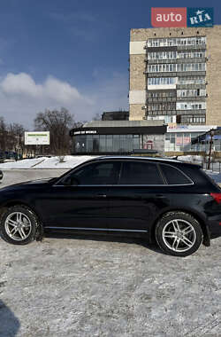 Внедорожник / Кроссовер Audi Q5 2016 в 