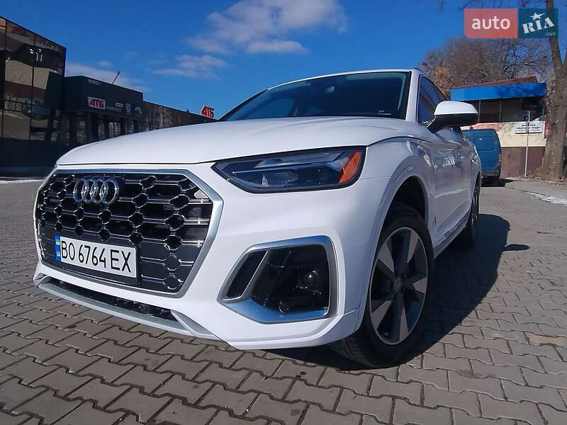 Внедорожник / Кроссовер Audi Q5 2021 в Хмельницком