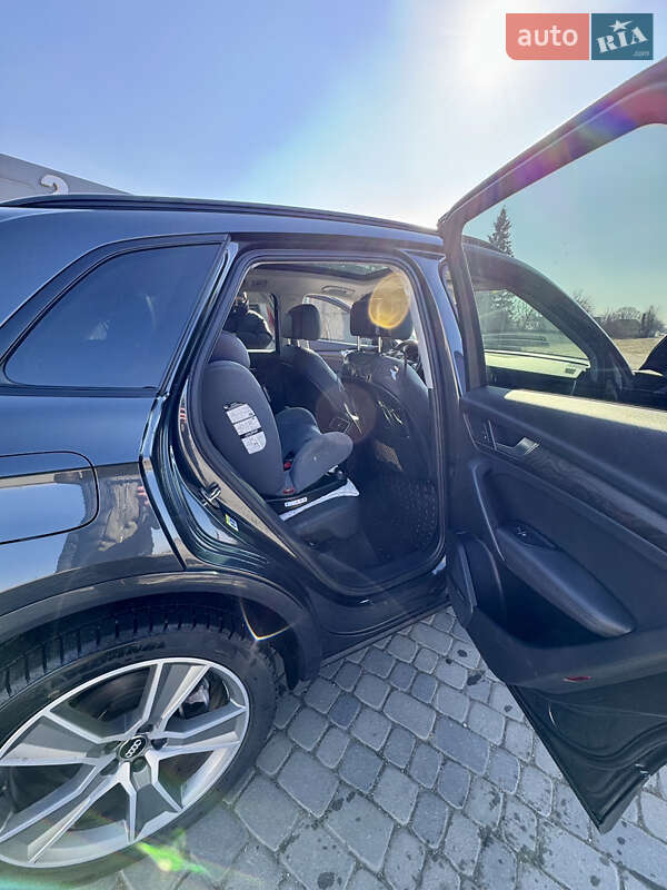 Внедорожник / Кроссовер Audi Q5 2019 в Ивано-Франковске фото 5 Внедорожник / Кроссовер Audi Q5 2019 в Ивано-Франковске