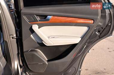 Внедорожник / Кроссовер Audi Q5 2022 в 