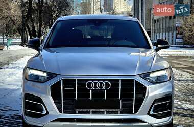 Внедорожник / Кроссовер Audi Q5 2022 в Харькове