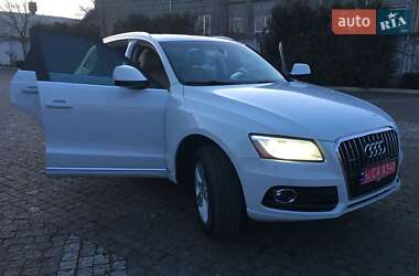 Внедорожник / Кроссовер Audi Q5 2016 в 
