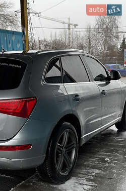 Внедорожник / Кроссовер Audi Q5 2011 в 