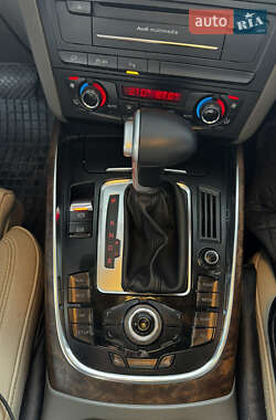 Внедорожник / Кроссовер Audi Q5 2011 в 