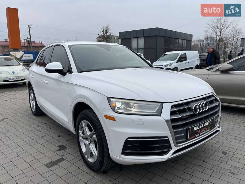 Внедорожник / Кроссовер Audi Q5 2017 в Львове