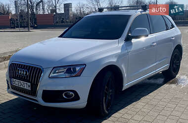Внедорожник / Кроссовер Audi Q5 2015 в 