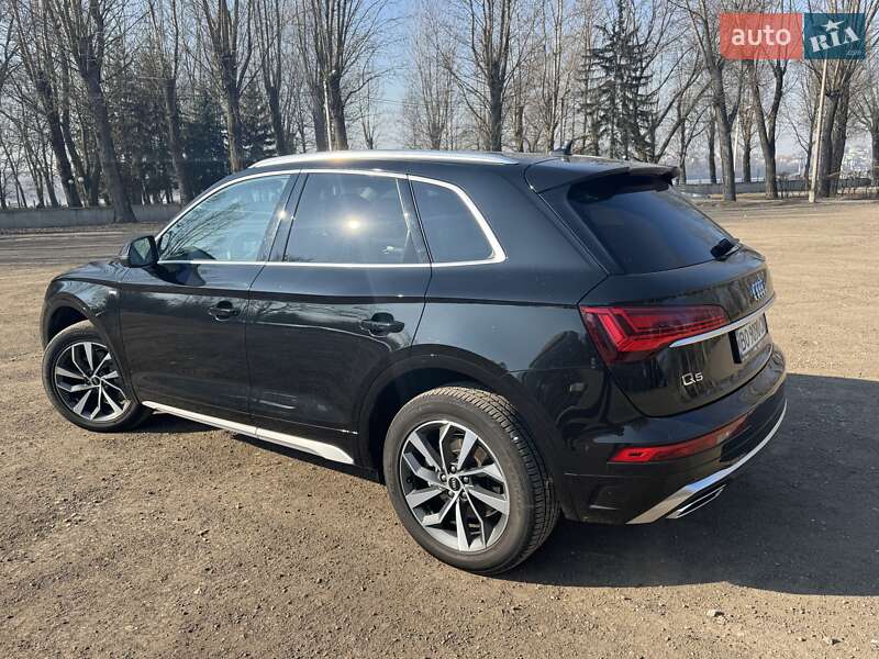 Внедорожник / Кроссовер Audi Q5 2023 в Киеве