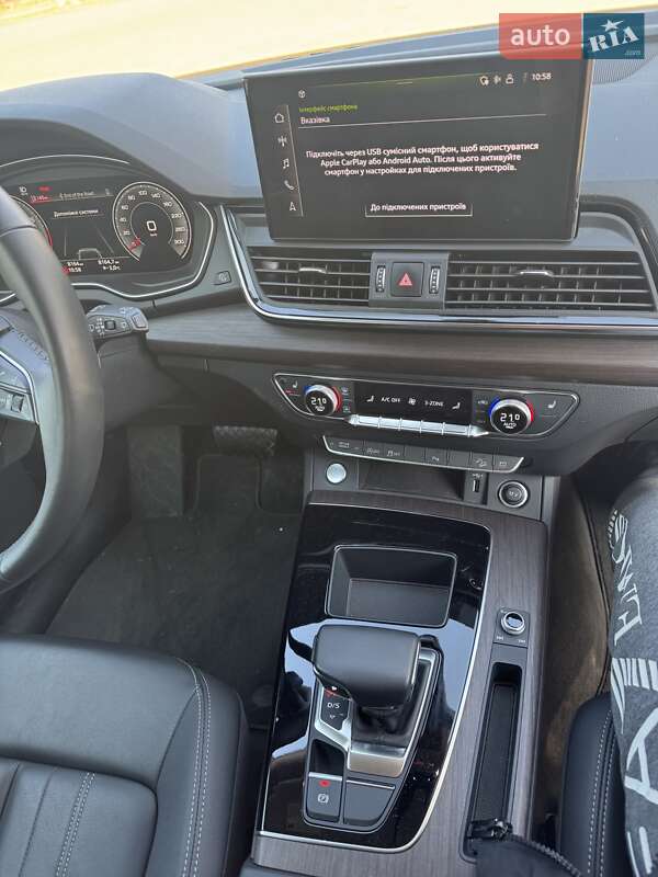 Внедорожник / Кроссовер Audi Q5 2023 в Киеве