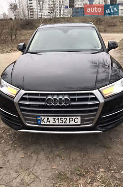 Внедорожник / Кроссовер Audi Q5 2019 в 
