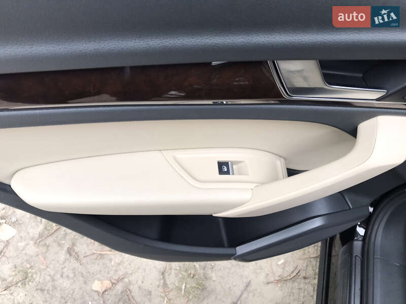 Внедорожник / Кроссовер Audi Q5 2019 в Киеве