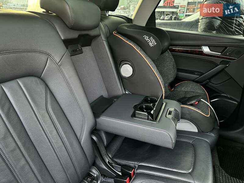Внедорожник / Кроссовер Audi Q5 2017 в Львове