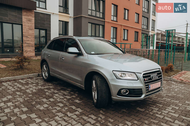 Внедорожник / Кроссовер Audi Q5 2014 в Луцке