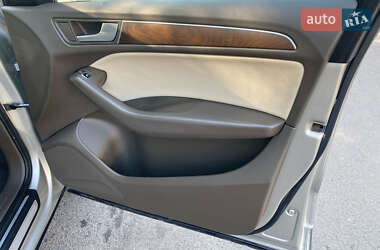 Внедорожник / Кроссовер Audi Q5 2012 в 