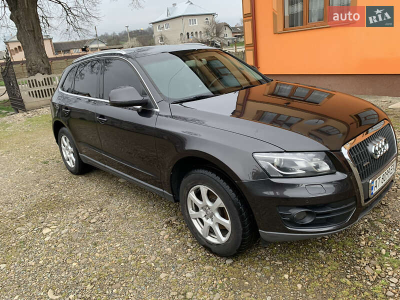 Внедорожник / Кроссовер Audi Q5 2010 в Коломые