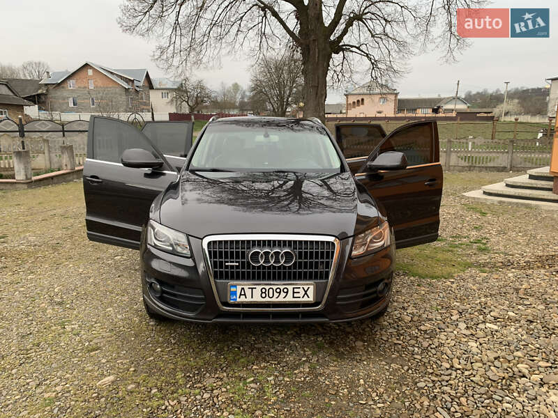 Внедорожник / Кроссовер Audi Q5 2010 в Коломые