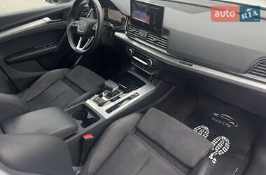 Внедорожник / Кроссовер Audi Q5 2022 в 