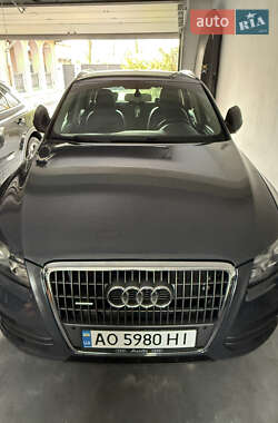 Внедорожник / Кроссовер Audi Q5 2009 в 