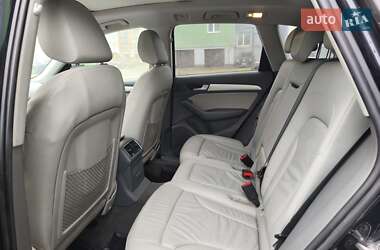 Внедорожник / Кроссовер Audi Q5 2015 в 