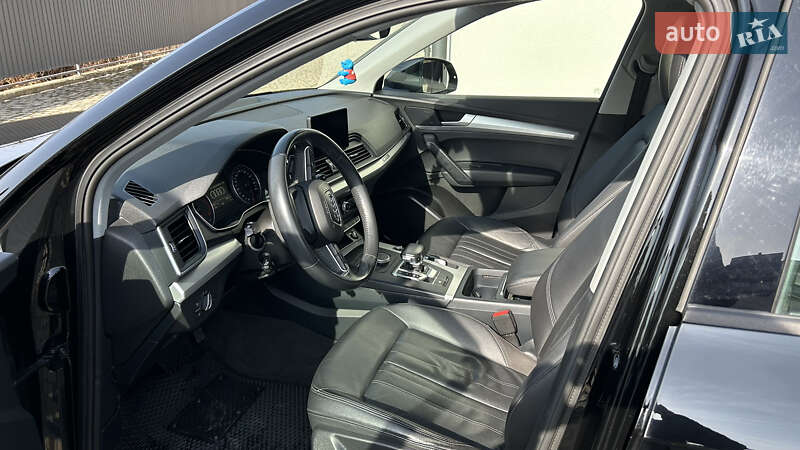 Позашляховик / Кросовер Audi Q5 2018 в Мукачевому фото 14 Позашляховик / Кросовер Audi Q5 2018 в Мукачевому