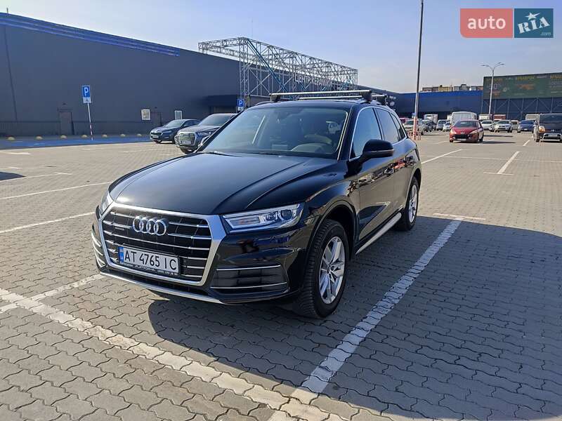 Внедорожник / Кроссовер Audi Q5 2020 в Ивано-Франковске