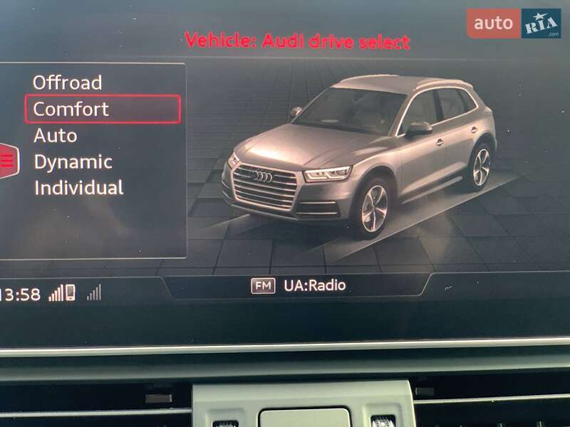 Позашляховик / Кросовер Audi Q5 2018 в Львові