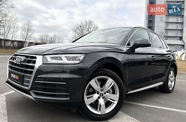 Позашляховик / Кросовер Audi Q5 2017 в Києві