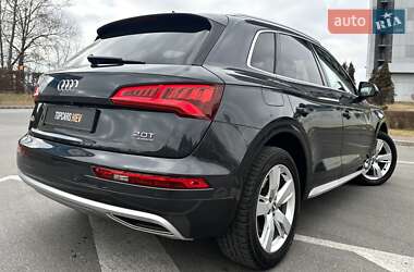 Позашляховик / Кросовер Audi Q5 2017 в Києві