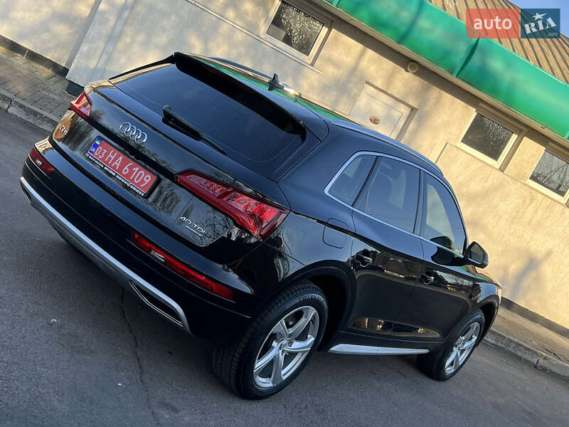 Внедорожник / Кроссовер Audi Q5 2018 в Дрогобыче