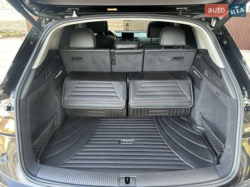 Внедорожник / Кроссовер Audi Q5 2017 в Харькове