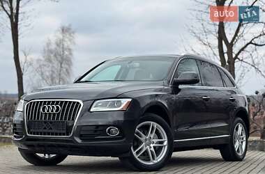 Позашляховик / Кросовер Audi Q5 2015 в 