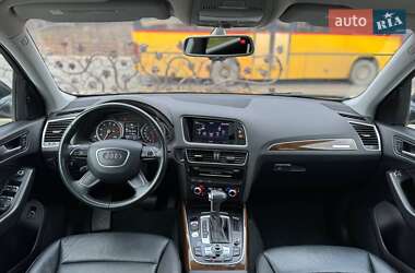 Позашляховик / Кросовер Audi Q5 2015 в 